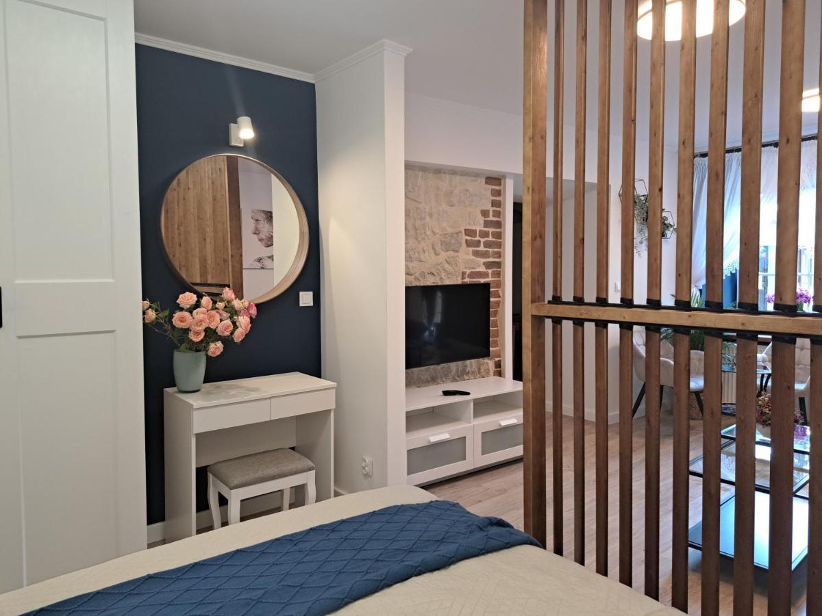 Apartament Deluxe-Gontalowy Kazimierz Dolny Luaran gambar