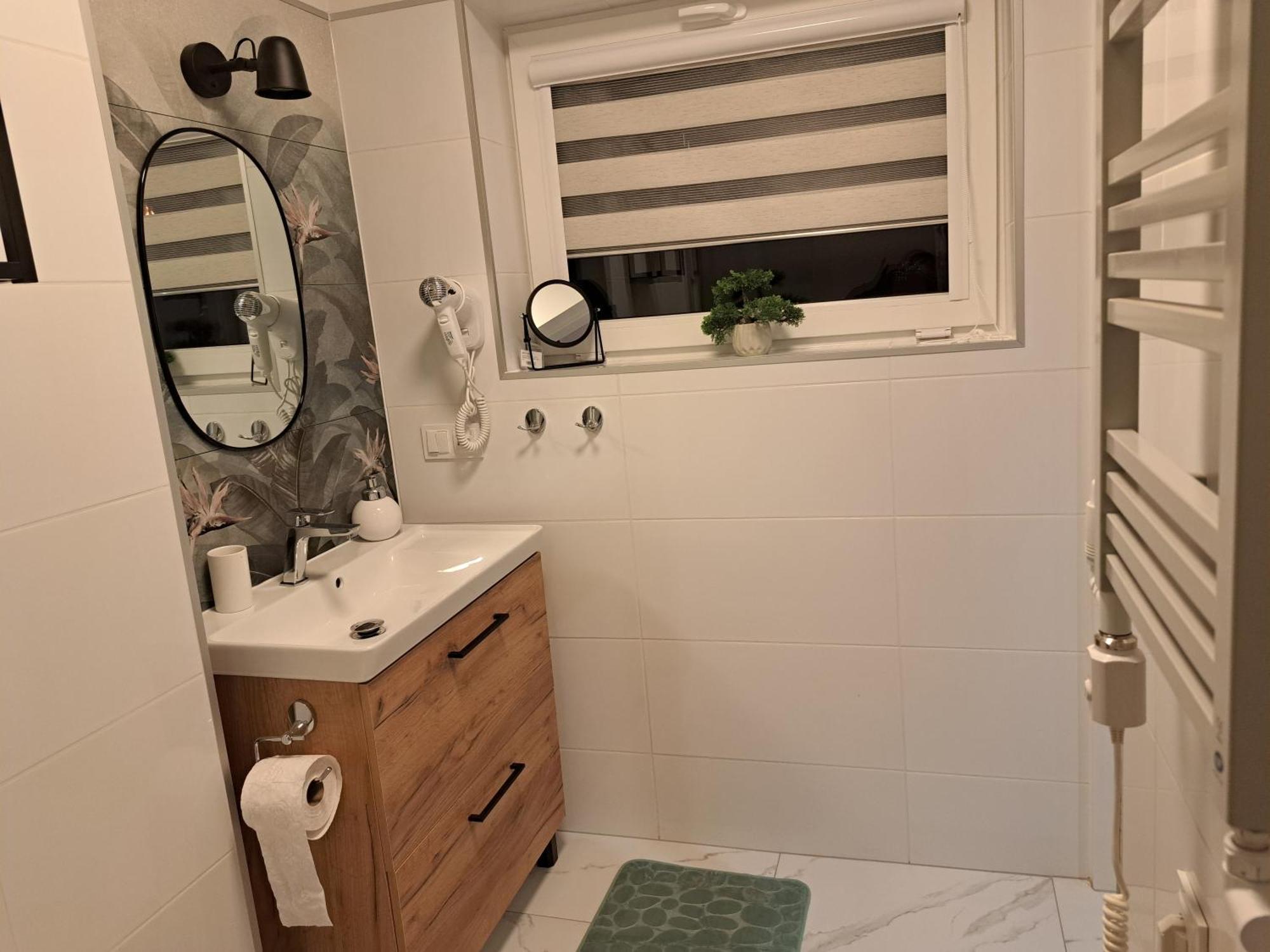 Apartament Deluxe-Gontalowy Kazimierz Dolny Luaran gambar