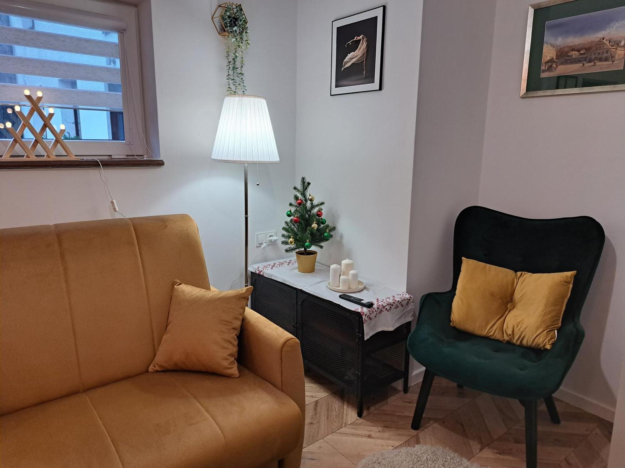 Apartament Deluxe-Gontalowy Kazimierz Dolny Luaran gambar